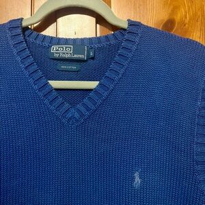 Polo by Ralph Lauren Men's V-Neck Sweater Vest - Large